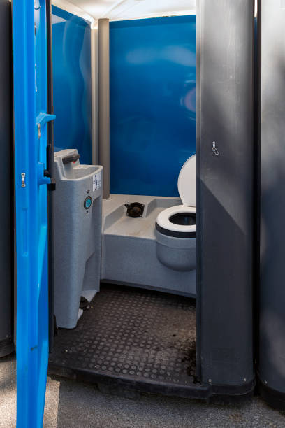 Portable restroom solutions in Woodmont, CT